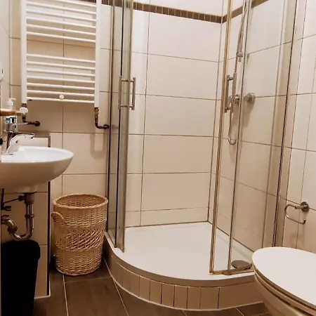 Pension Thomas Rooms Berlin Exterior photo